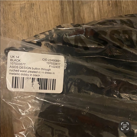 ASOS DESIGN button through ruched waist pleated mini dress in metallic texture - Picture 5 of 5